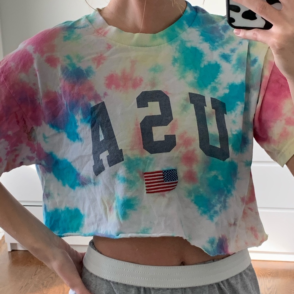 USA tie dye cropped t, brandy Melville John galt